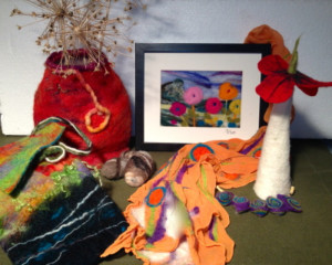 Firkser, Sue - Wet Felted Purse, Needle Felt Tapestry, Nuno Scarf (Social Media)_700x560