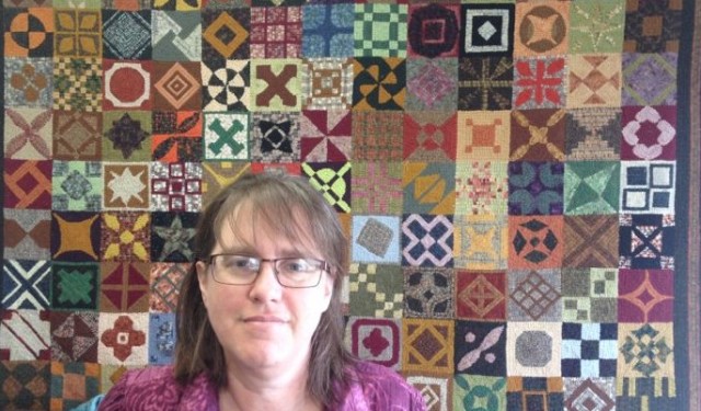 Jo-Anne Teaches Rug Hooking